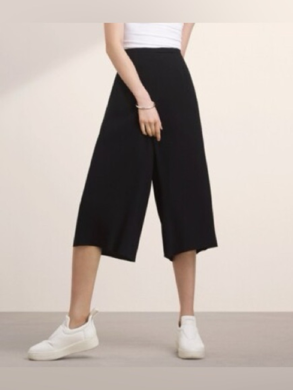 Aritzia Babaton Lazarus Wide Leg Culotte Pants Black Size 10
